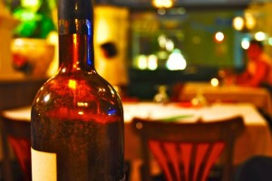 Laciný alkohol má přilákat věřící. Církev otevřela v Římě vlastní bar